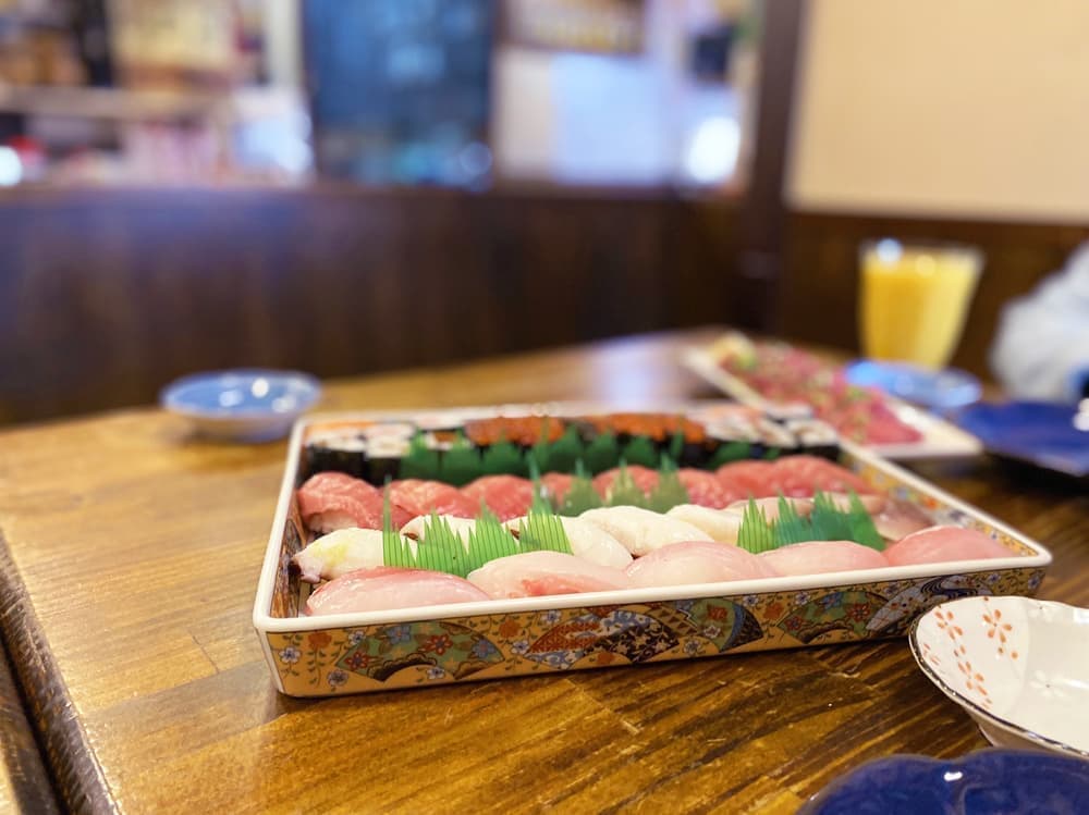 オフィスエヌWebデザイン制作事務所|オフィスエヌ横浜支社では、接待でご利用いただけます。和膳料理すし楓